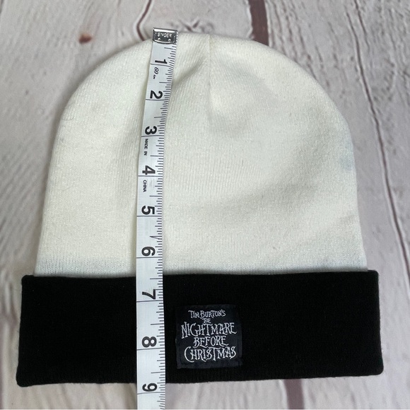 Tim Burton's The Nightmare Before Christmas black and white knit hat, OS - Picture 7 of 8